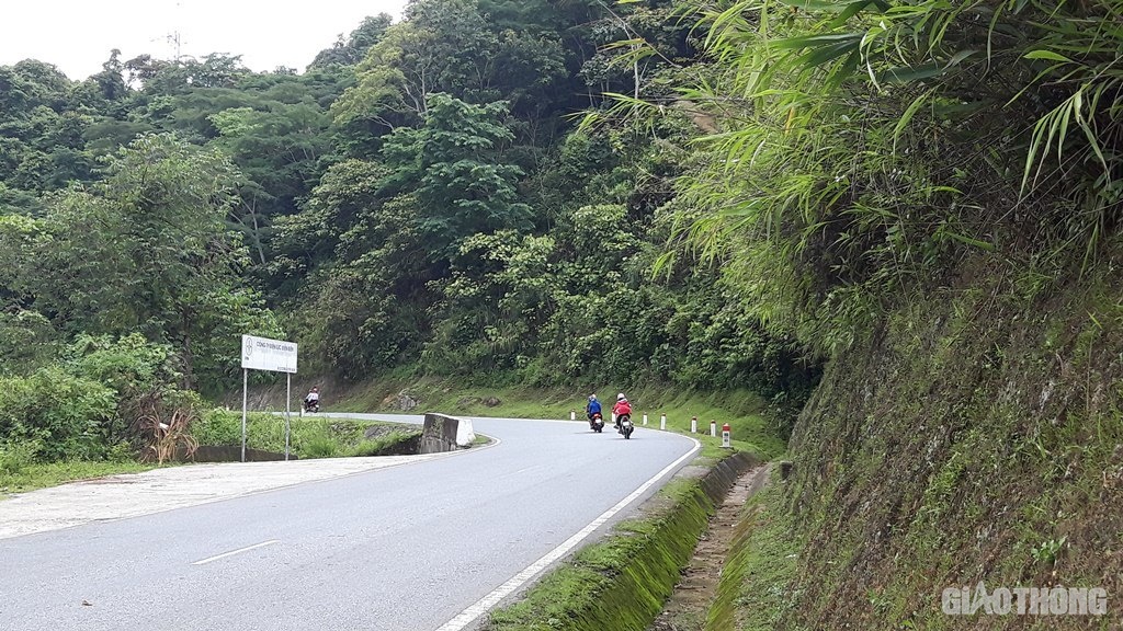 Từ ngày 31/3 đến ngày 9/4/2019 trên QL279 đoạn qua TP Điện Biên Phủ xảy ra 3 vụ TNGT, làm lật 3 xe ô tô trọng tải lớn