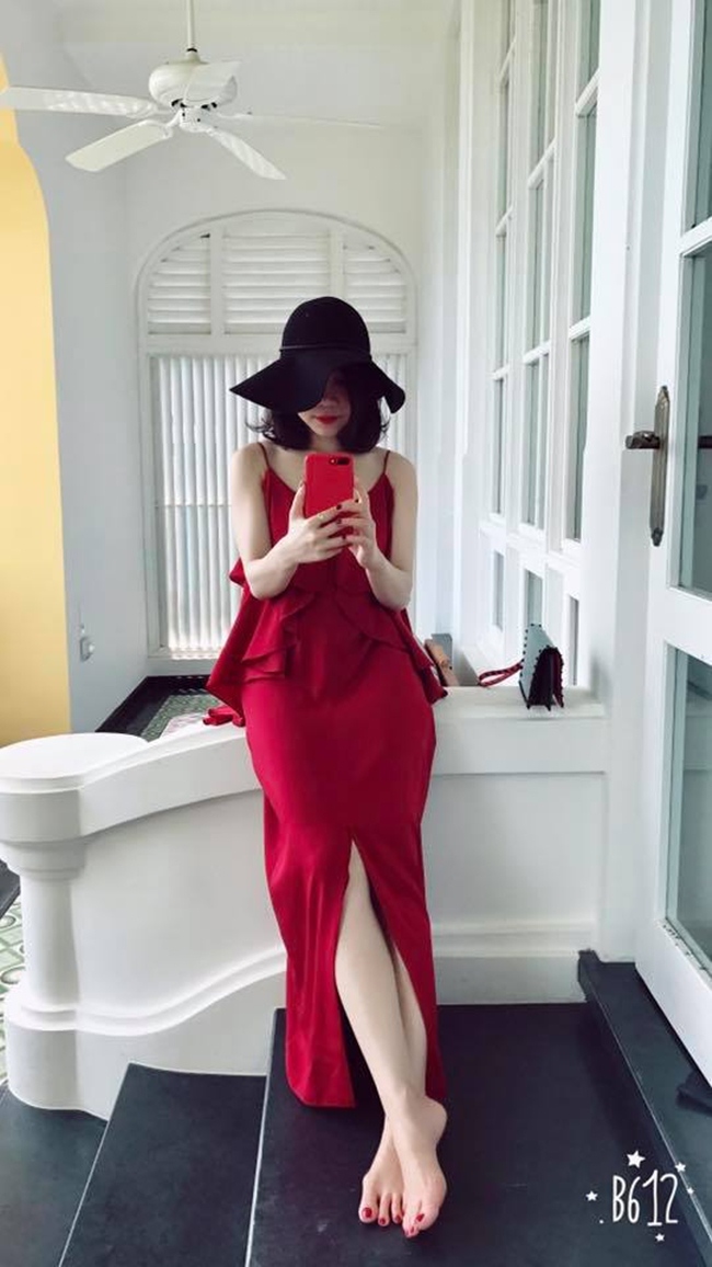 Vợ MC Tuấn Tú tên là Thanh Huyền,
không hoạt động trong lĩnh vực nghệ thuật. Có nhiều thông tin cho
biết, hai người quen nhau do bạn bè mai mối.