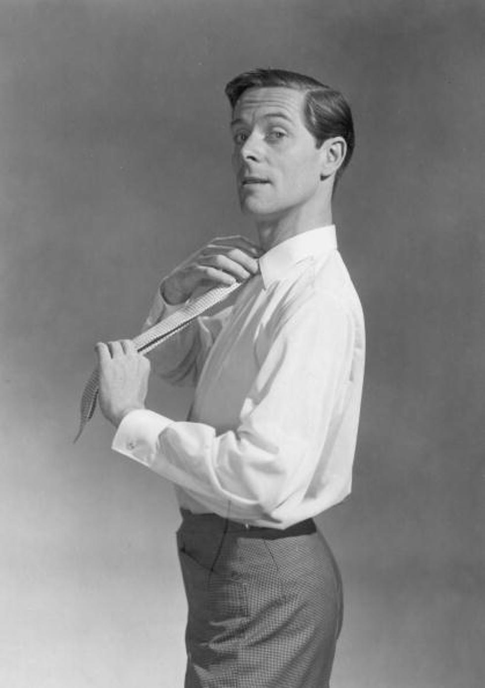 Để tiến tới kiểu dáng hiện đại cà vạt phải trải qua thời gian lâu dài