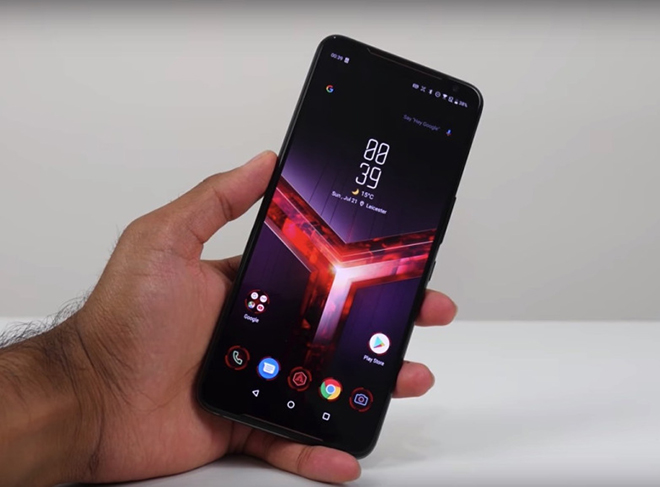 Máy có màn hình với tần số quét nhanh nhất từ trước đến nay.