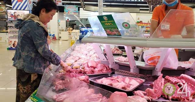 Giá heo hơi hôm nay 23/7: Nam tiêu thụ chậm, Bắc quay đầu giảm