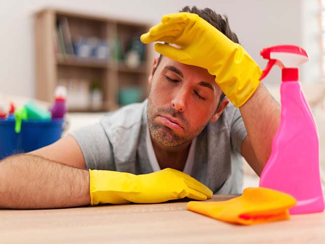 Bạn trẻ - Cuộc sống - Vợ bị nhốt vào tù vì bắt chồng làm quá nhiều việc nhà