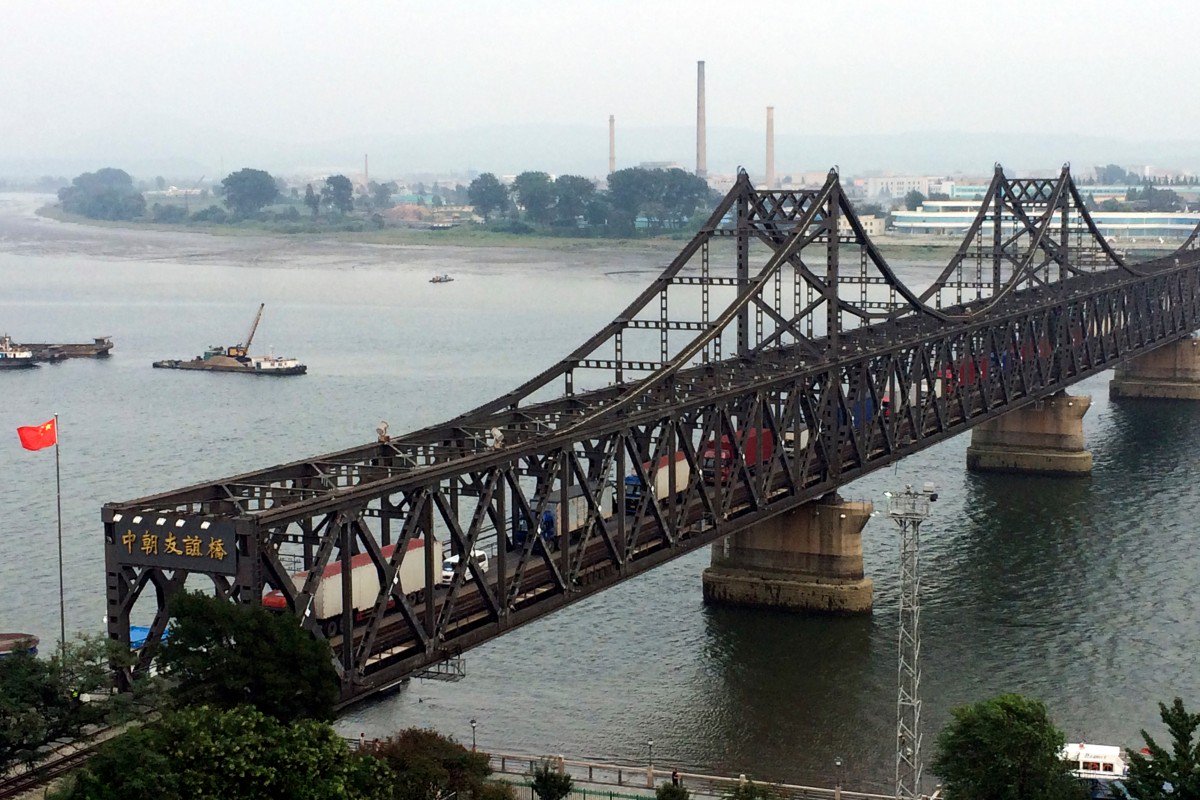 Cây cầu biên giới nối liền Trung Quốc và Triều Tiên.
