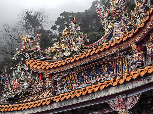 Ghé qua Đài Loan đừng bỏ quên ngọn núi với những ngôi chùa tuyệt đẹp này - 4