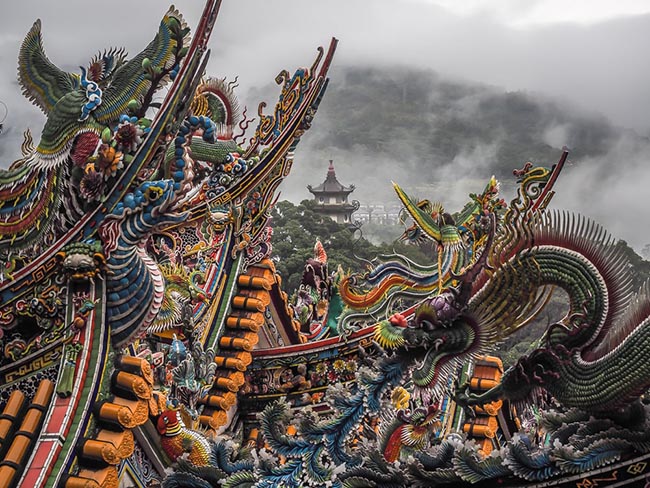 Ghé qua Đài Loan đừng bỏ quên ngọn núi với những ngôi chùa tuyệt đẹp này - 8