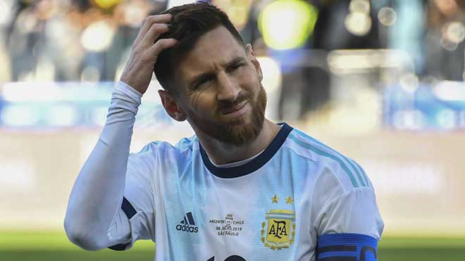Lionel Messi chỉ phải nhận tiền phạt 1.500 USD cộng 1 trận treo giò