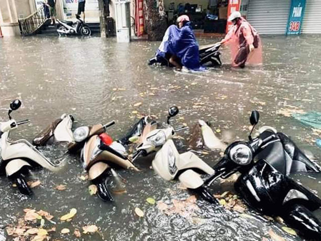 Xe máy - Xe đạp - Cách phòng và xử lý xe máy bị ngập nước hiệu quả nhất