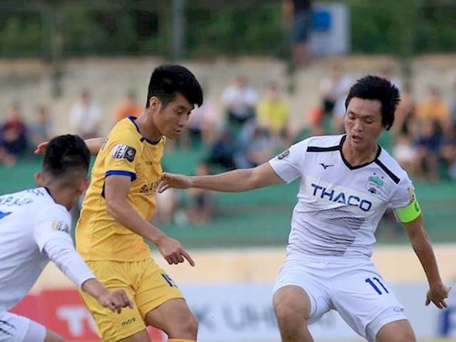 Bóng đá - Ảo như V-League