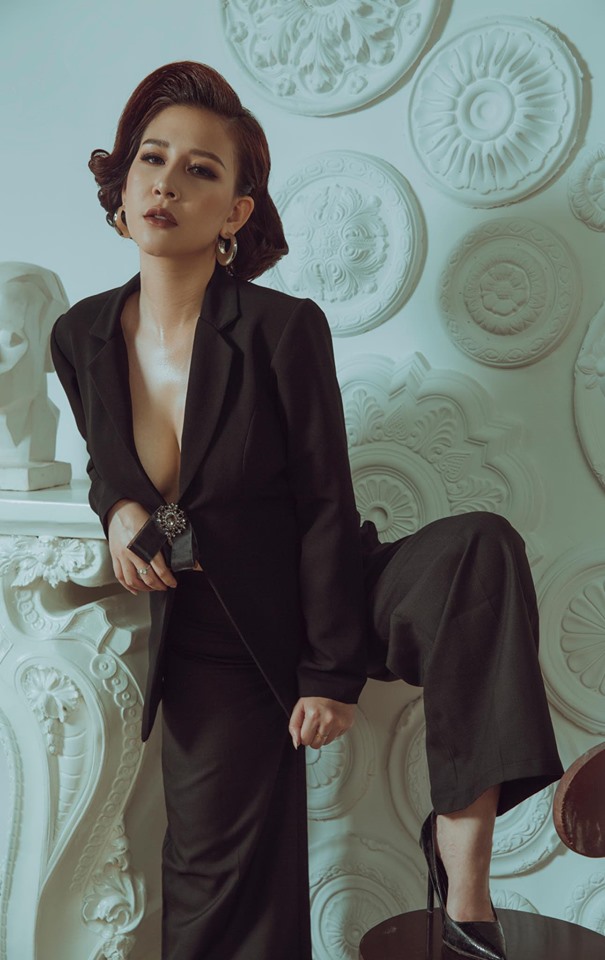 Diệp Anh thể hiện sự đa zi năng khi vừa làm nghệ thuật vừa kinh doanh