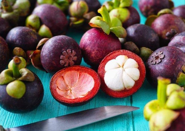 Măng cụt có chứa nhiều dưỡng chất, khoáng chất và vitamin tốt cho sức khỏe và cơ thể