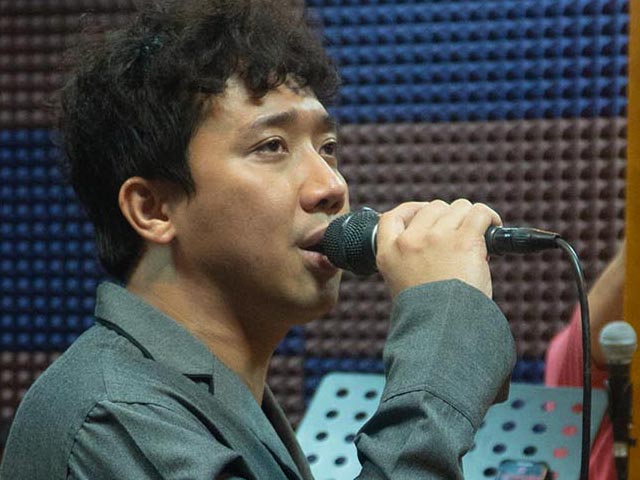 Ca nhạc - MTV - Trấn Thành đánh liều hát live cùng Mỹ Tâm, Quang Dũng
