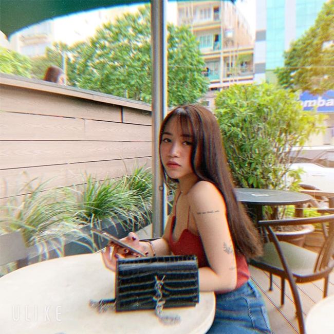 Giữa tháng 6 vừa qua, con gái đại gia Minh Nhựa đã mở một cửa hàng riêng trên con phố nổi tiếng đắt đỏ ở quận 1 &#40;TP. HCM&#41;.