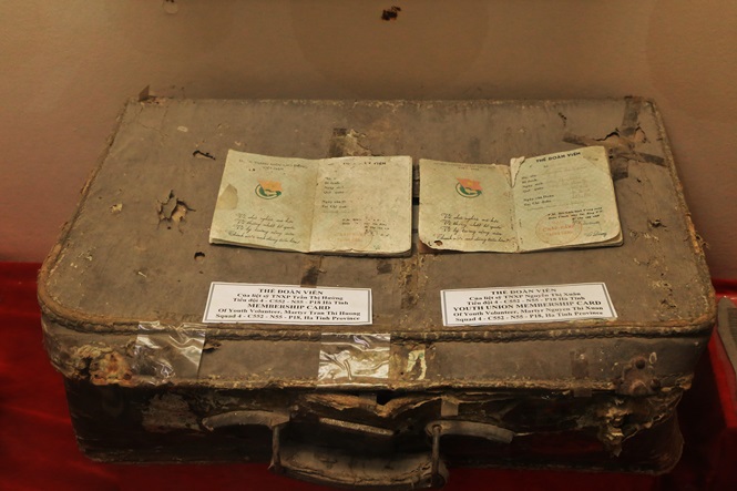 Chiếc vali của nữ thanh niên xung phong Trần Thị Hường. (ảnh Hoài Nam)