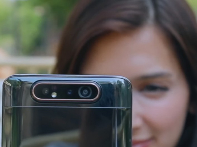 Thời trang Hi-tech - Trải nghiệm camera lật Galaxy A80 khá thú vị
