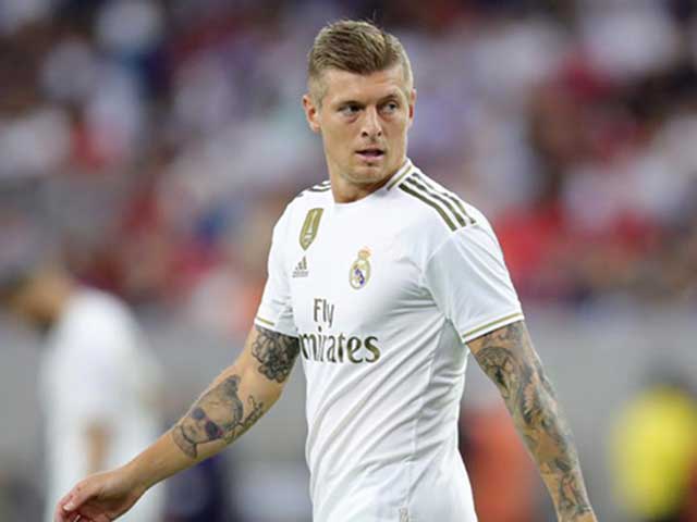 Bóng đá - Tin HOT bóng đá tối28/7: Sững sờ fan Real quay lưng tới Kroos