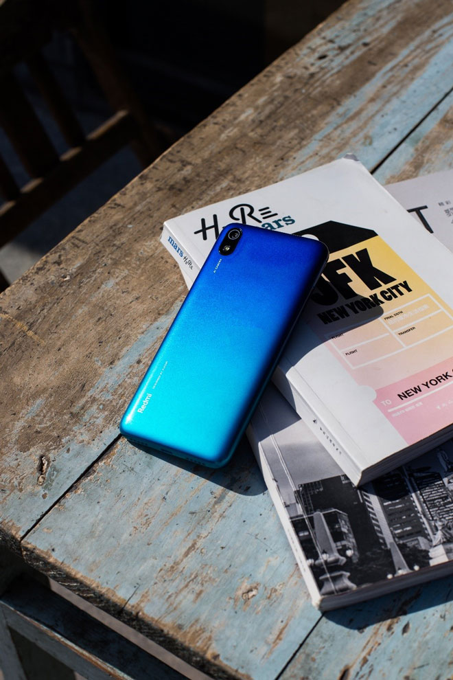 Xiaomi Redmi 7A có thiết kế trẻ trung và năng động