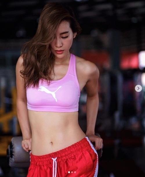 Từ sự cố cô gái không nội y ở phòng gym, cần biết 4 kiểu mặc phản cảm khi đi tập - 2