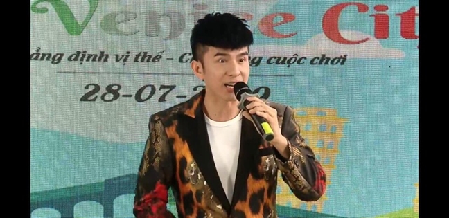 Ca sĩ Đan Trường đã nhiều lần góp mặt tại sự kiện của công ty Alibaba.