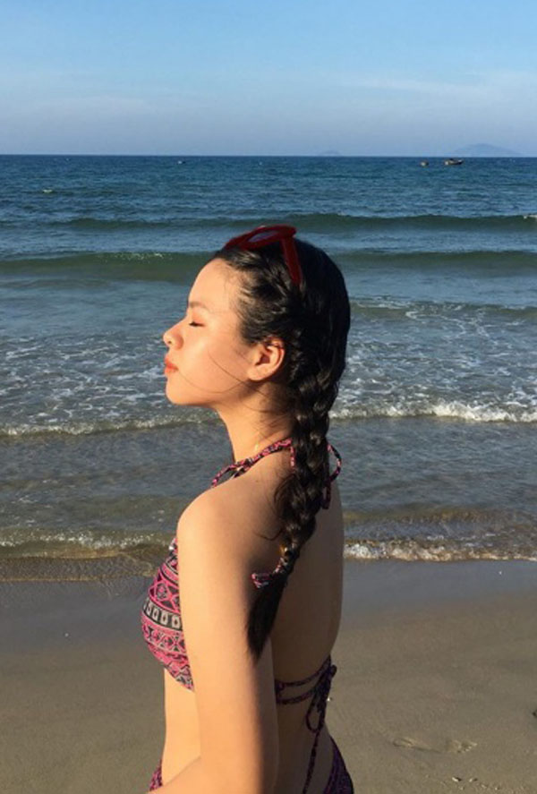 Nhiều người nhận xét, nhan sắc của Hồng Khanh sẽ là một hot girl trong tương lai gần.