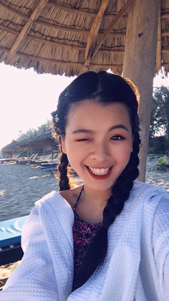 Hiện trang cá nhân của cô có gần 60 nghìn người theo dõi.