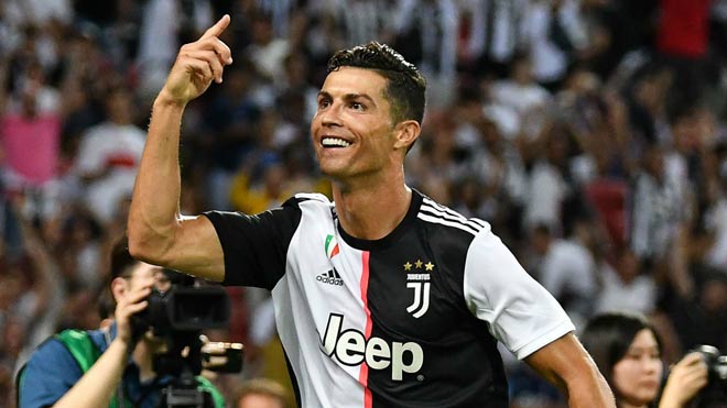 
Ronaldo quyết giúp Juventus nâng cúp C1