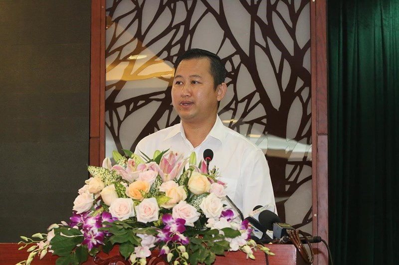 Chủ tịch&nbsp;huyện Bình Chánh&nbsp;Trần Phú Lữ báo cáo tại hội nghị.