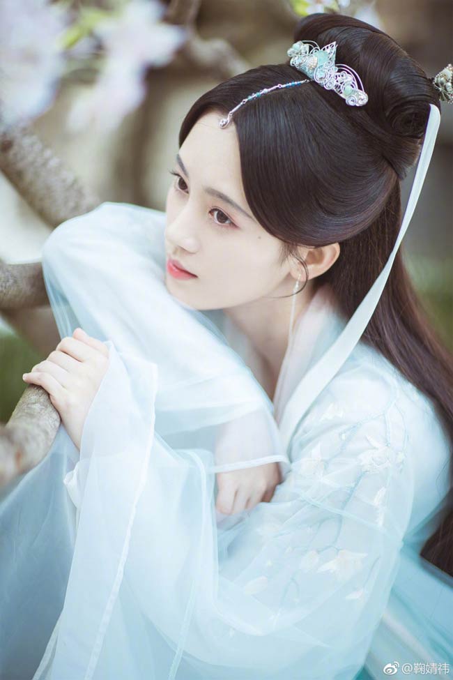 Cúc Tịnh Y thường dùng nước gạo để làn da trắng trẻo, mịn màng.&nbsp;