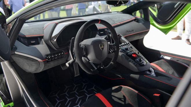 Siêu phẩm Lamborghini Aventador SVJ bất ngờ xuất hiện tại Việt Nam - 7