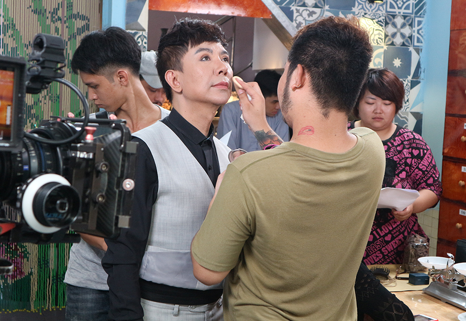 Dù chiếu miễn phí YouTube nhưng Minh Nhí vẫn đầu tư chỉn chu cho phim. Ảnh Trai Úc