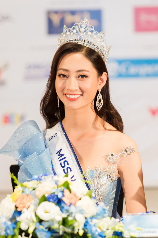 Tân Hoa hậu Thế giới Việt Nam sở hữu nhan sắc xinh đẹp rạng ngời.