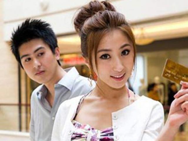 Bạn trẻ - Cuộc sống - Trai trẻ đau đầu vì người yêu siêu "đào mỏ", mua muối cũng rủ đi để... trả tiền