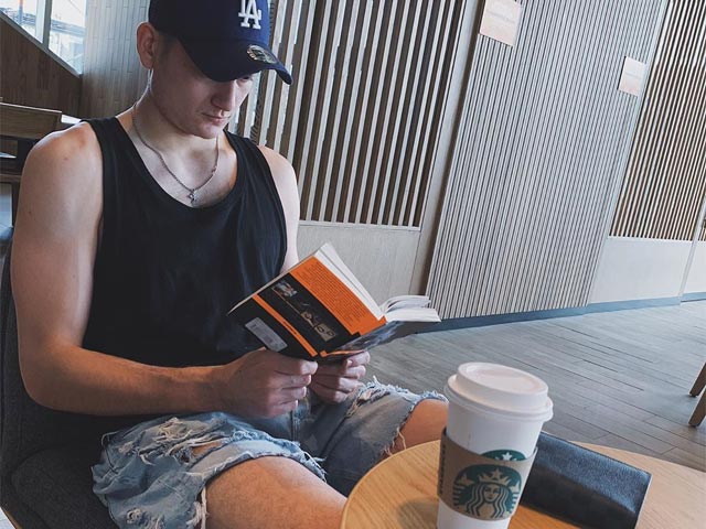 Thời trang - Lâm Tây mới đây bắt kịp kiểu mốt Cái Bang