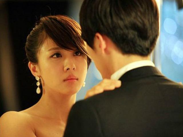 Bạn trẻ - Cuộc sống - Sếp bà ra tay khi thư ký trẻ định "soán ngôi bằng vốn tự có"