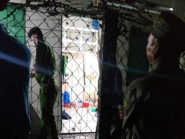 Pháp luật - Ở cùng trai lạ, vợ bị đâm chết: Người chồng phục kích trước cửa phòng trọ