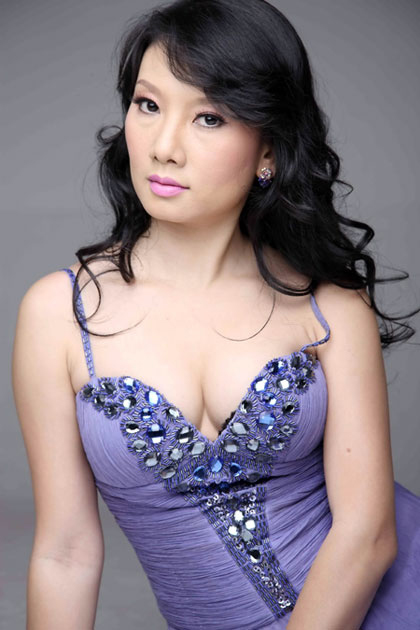 Nữ diễn viên đình đám cho biết bắt đầu đến với nghệ thuật bằng vai trò người mẫu