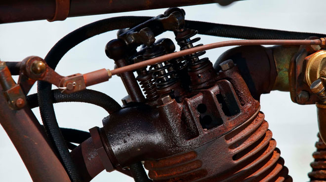 Thô sơ, đơn giản nhưng chiếc xe đua này có giá gần 2 tỷ đồng, vì sao? - 7