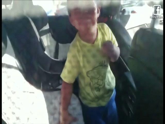 Thế giới - Video: Đã có những vụ bỏ quên giống tại Gateway khiến nhiều em thiệt mạng