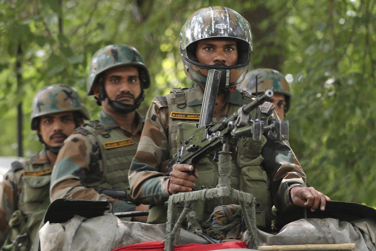 Binh sĩ quân đội Ấn Độ.