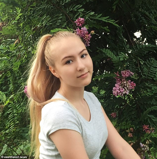 Thiếu nữ Nga sắp bước sang tuổi 15 thì bị gấu cắn tử vong.