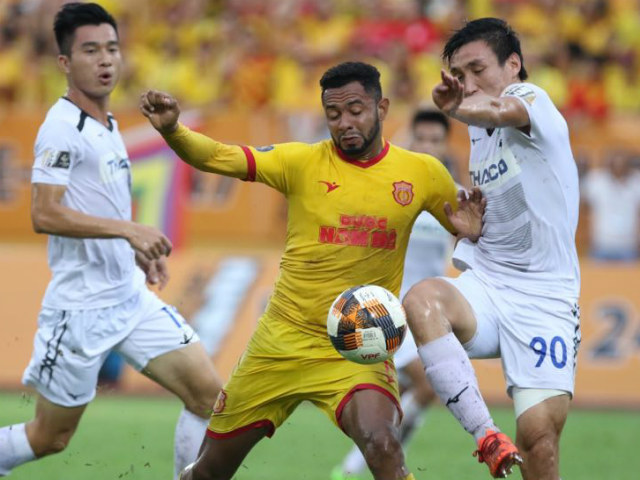 Bóng đá - Sửng sốt: "Đội nhà nghèo" vượt "ông trùm" Hà Nội hay nhất V-League tháng 7