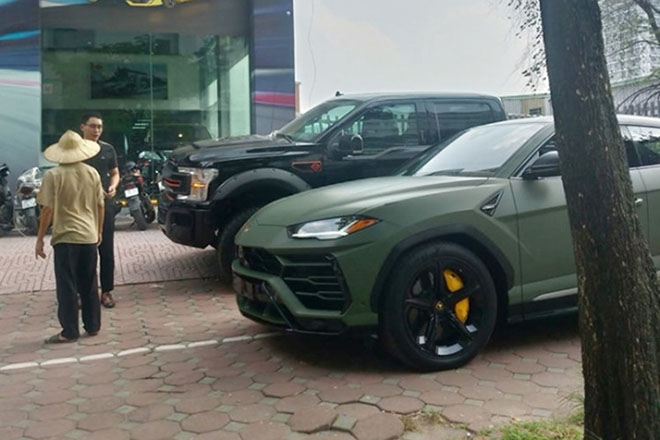 Cận cảnh Lamborghini Urus với ngoại thất màu xanh quân đội của đại gia Đặng Lê Nguyên Vũ - 1