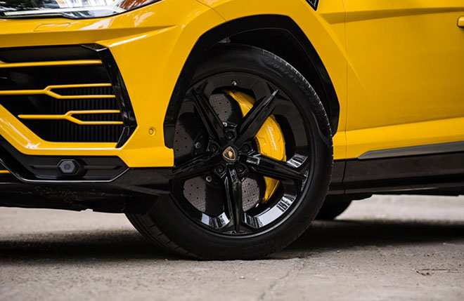 Cận cảnh Lamborghini Urus với ngoại thất màu xanh quân đội của đại gia Đặng Lê Nguyên Vũ - 5