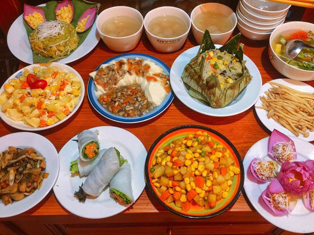 Mâm cỗ chay cúng rằm tháng 7