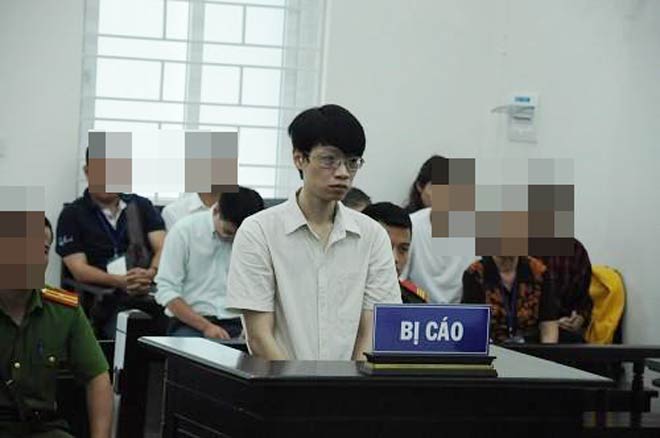 Bị cáo Nguyễn Anh Tú tại phiên tòa sơ thẩm.