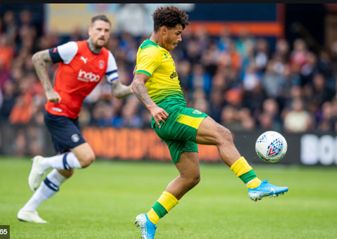 Tân binh Norwich City khó gây sốc ở pháo đài Anfield