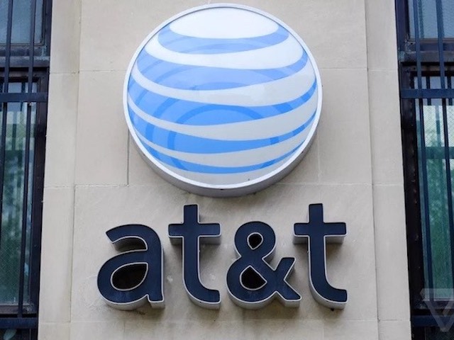 Công nghệ thông tin - Mua chuộc nhân viên AT&T, tin tặc có thể mở khóa hàng triệu điện thoại từ xa