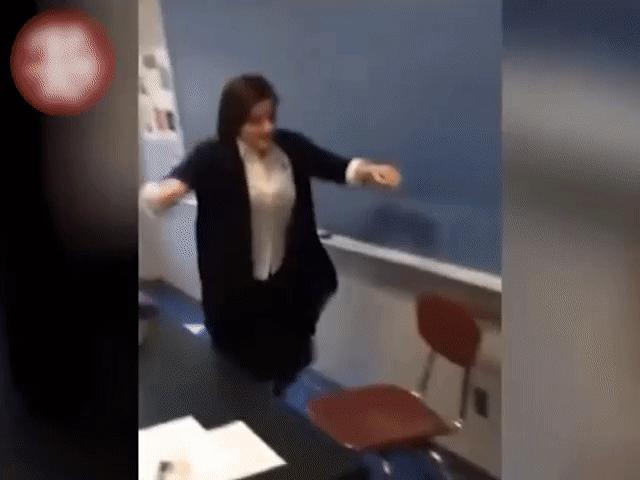 Video Clip Cười - Không thể nhịn được cười với "thất bại" của người khác