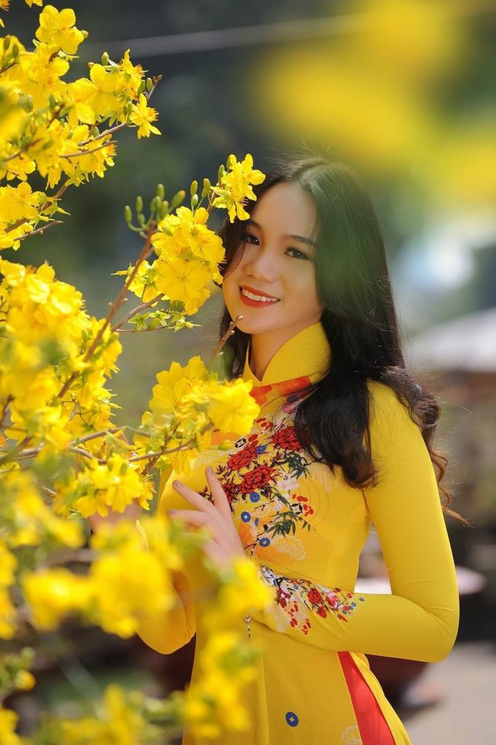 Nhan sắc của con gái đầu lòng nhà Á hậu Trịnh Kim Chi.