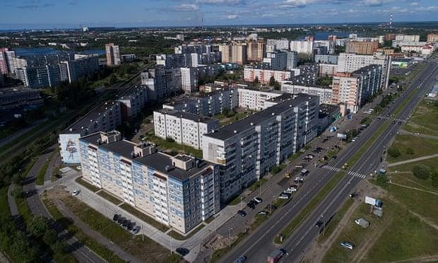 Các tòa nhà dân cư ở Severodvinsk được cho có mức phóng xạ tăng cao hôm 8-8. Ảnh: TASS