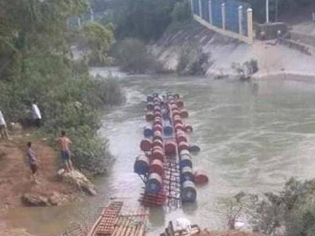 Tin tức trong ngày - Lật bè vượt lũ qua sông, 3 nạn nhân ở Cao Bằng mất tích